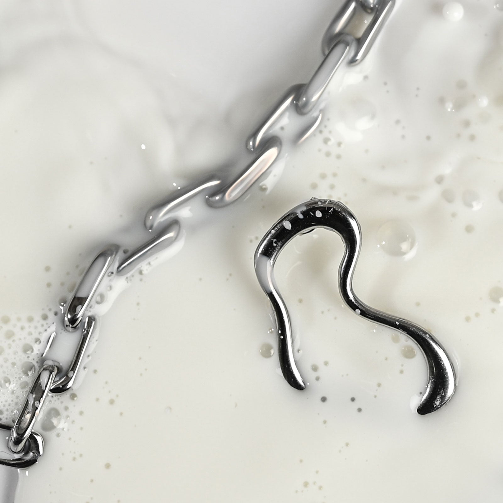 Emilia Earrings - Silver