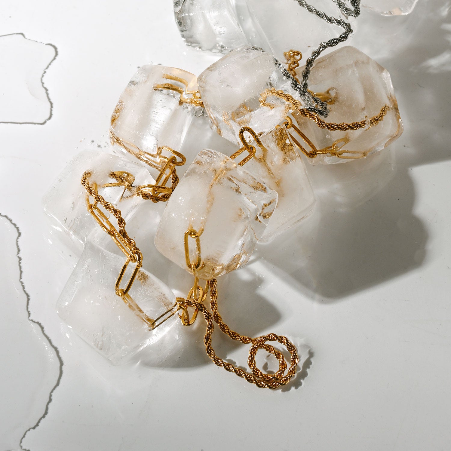 Kate Necklace - Gold